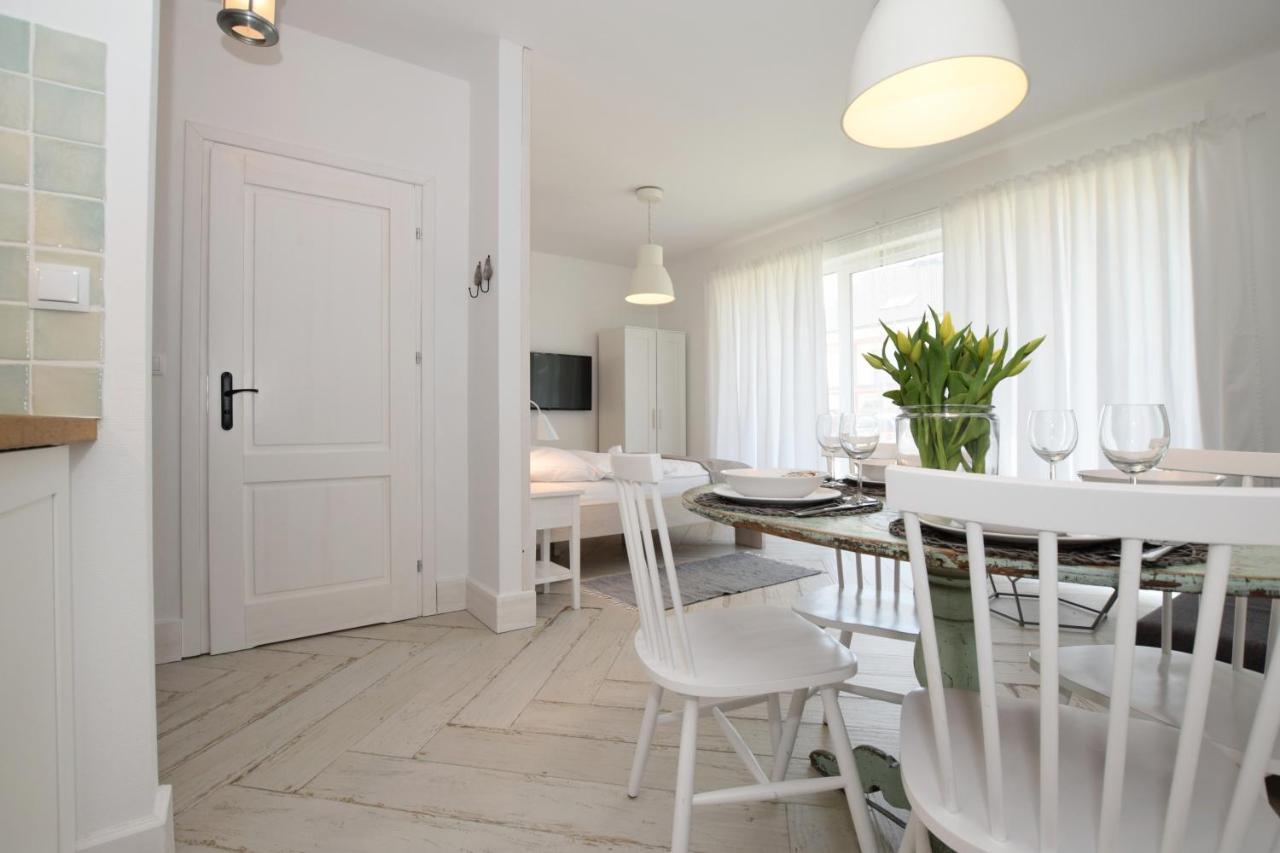 Mietowy Apartament Darlowko Exteriör bild