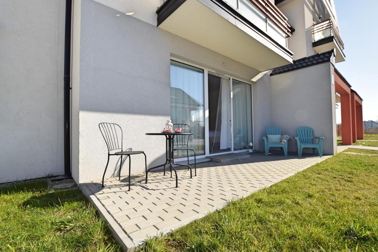 Mietowy Apartament Darlowko Exteriör bild